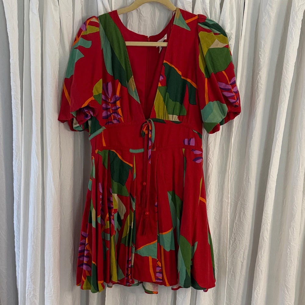 House of Harlow 1960 Red Garment